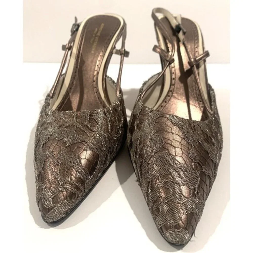 Adrienne Vittadini silver lace over dark leather heels size‎ 8M